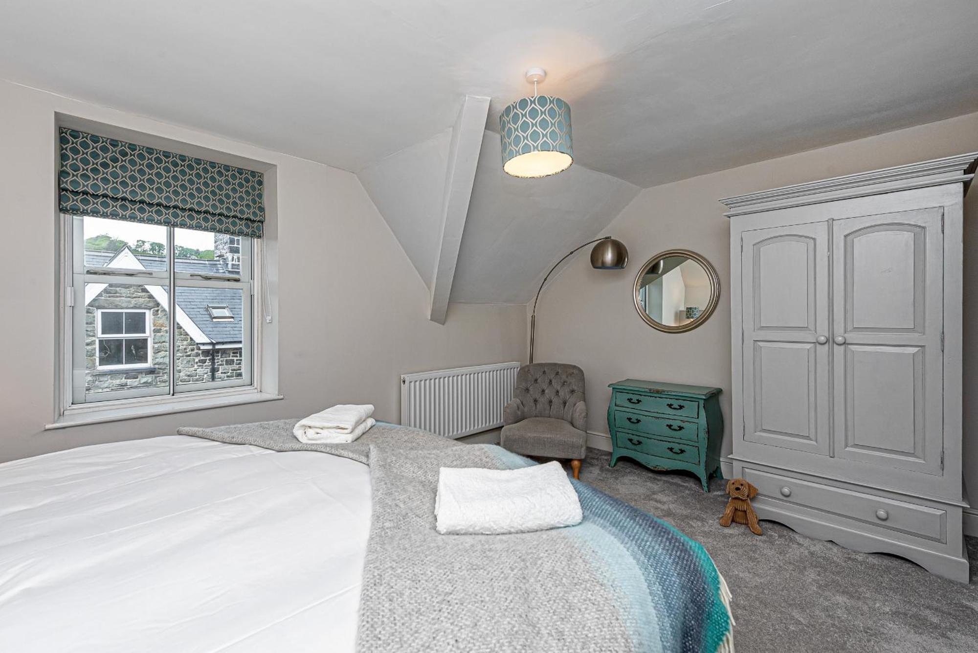 Character Townhouse In Town Centre & Superb Views Villa Dolgellau Bagian luar foto