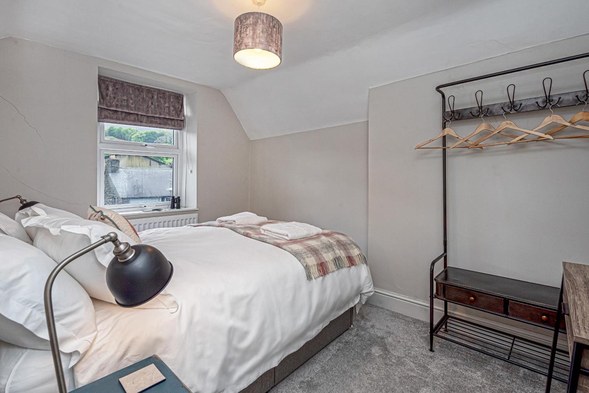 Character Townhouse In Town Centre & Superb Views Villa Dolgellau Bagian luar foto